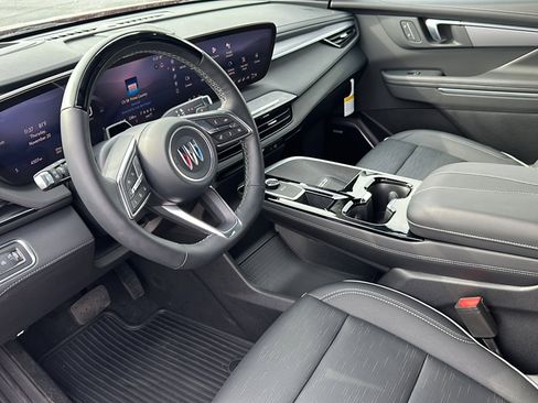 New 2025 Buick Enclave Sport Touring w/ Super Cruise Package image 9