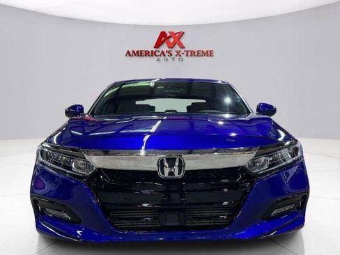 Used 2018 Honda Accord Sport image 8
