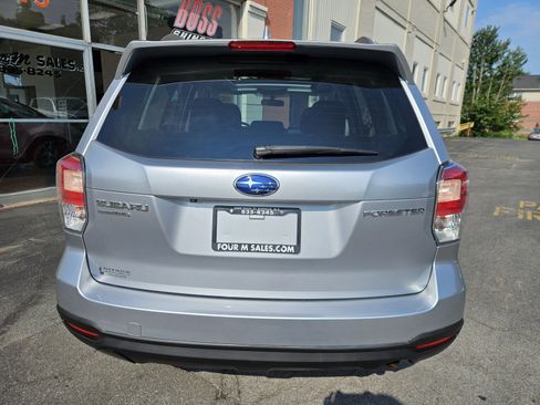 Used 2018 Subaru Forester 2.5i Premium w/ All-Weather Package AWD/4WD image 7