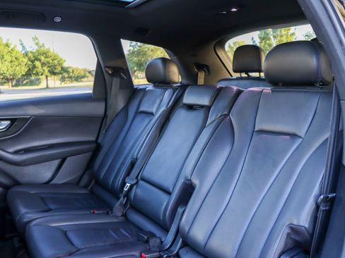 Used 2017 Audi Q7 3.0T Premium Plus w/ Premium Plus Package image 17