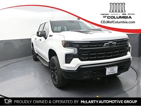 Used 2025 Chevrolet Silverado 1500 LT Trail Boss w/ LT Trail Boss Premium Package image 1