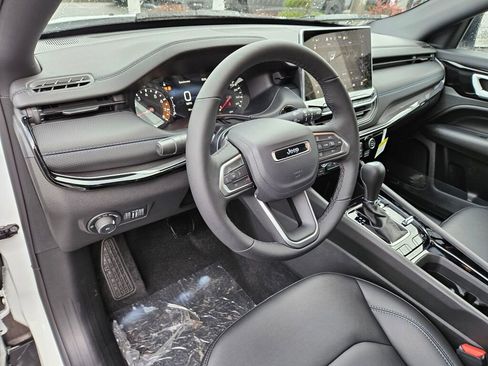 New 2026 Jeep Compass Limited AWD/4WD image 18