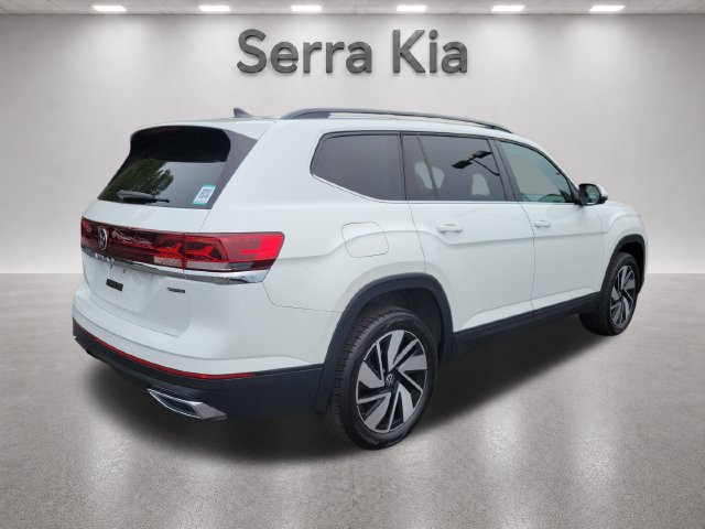 Used 2025 Volkswagen Atlas SE AWD/4WD image 5