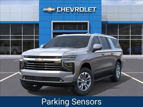 New 2026 Chevrolet Suburban LT w/ Comfort Package AWD/4WD image 6