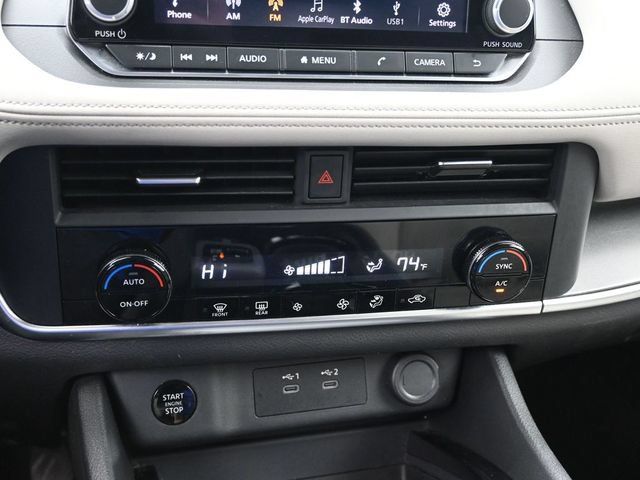 Used 2025 Nissan Rogue SV AWD/4WD image 19
