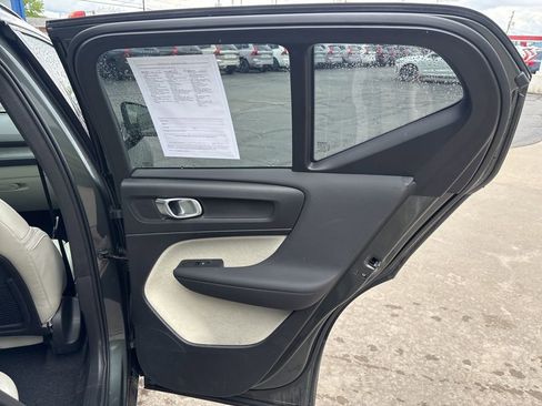 Used 2026 Volvo XC40 B5 Plus AWD/4WD image 30