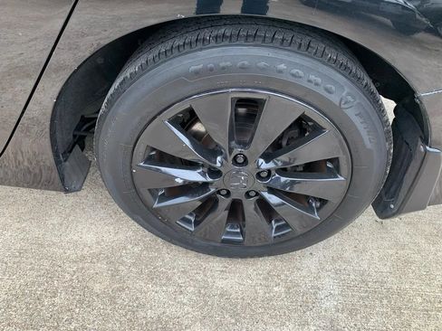 Used 2015 Honda Accord EX image 21