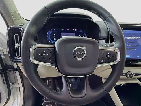 Used 2023 Volvo XC40 B5 Plus w/ Driver Assist Package image 31