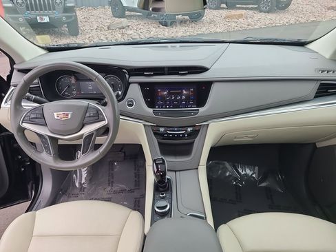 Used 2022 Cadillac XT5 Premium Luxury image 25