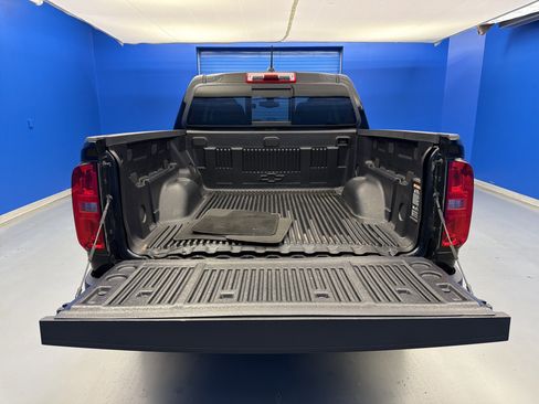 Used 2019 Chevrolet Colorado LT w/ LT Convenience Package AWD/4WD image 27