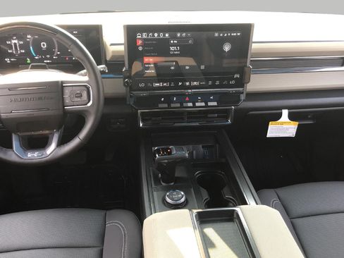 Used 2026 GMC Hummer EV SUV AWD/4WD image 42