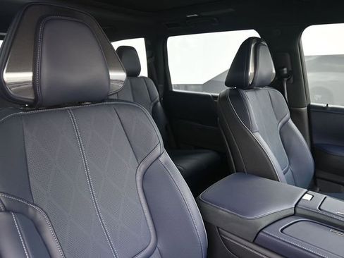 New 2026 INFINITI QX80 4WD image 48