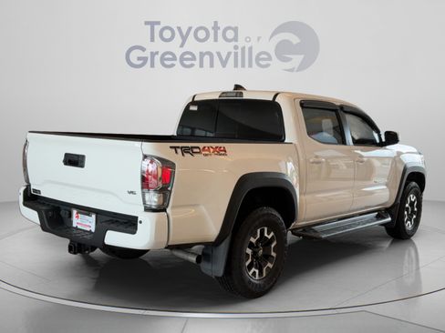 Certified 2023 Toyota Tacoma TRD Off-Road w/ TRD Premium Off Road Package AWD/4WD image 6