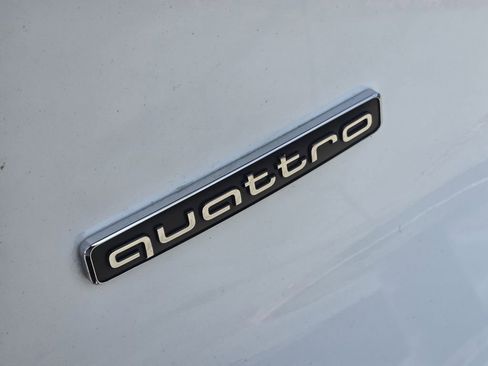 Certified 2025 Audi Q5 Premium Plus w/ Premium Plus image 12