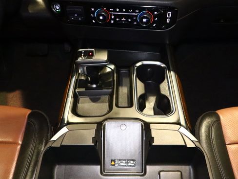 Used 2023 Chevrolet Silverado 1500 High Country w/ Z71 Off-Road Package image 26