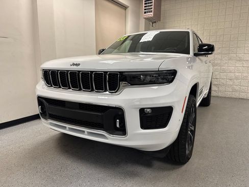 Used 2023 Jeep Grand Cherokee L Overland AWD/4WD image 48