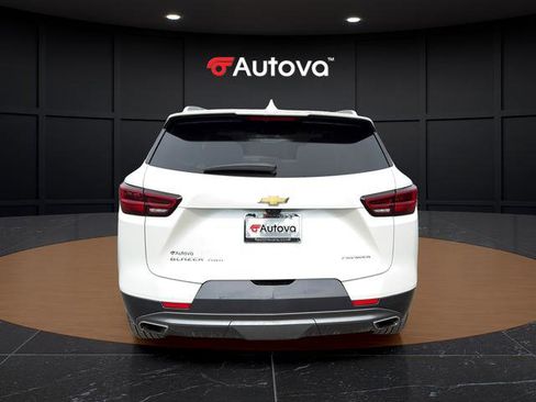 Used 2023 Chevrolet Blazer Premier w/ Driver Confidence II Package image 11