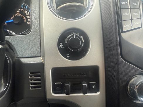 Used 2014 Ford F150 XLT w/ Equipment Group 302A Luxury AWD/4WD image 16