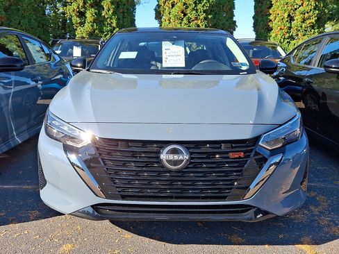 New 2025 Nissan Sentra SR w/ SR Premium Package image 2