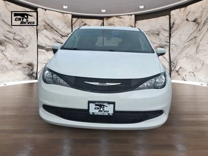 Used 2022 Chrysler Voyager LX