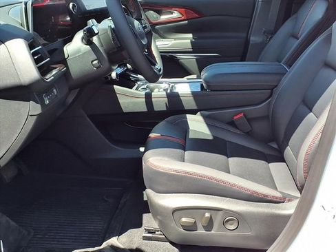 New 2026 Chevrolet Traverse RS w/ LPO, Floor Liner Package AWD/4WD image 14