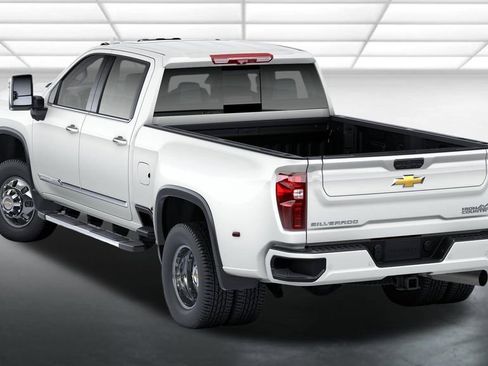 New 2026 Chevrolet Silverado 3500 High Country w/ High Country Premium Package AWD/4WD image 18
