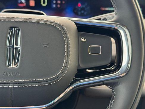 New 2025 Lincoln Navigator Reserve w/ Jet Appearance Package image 23