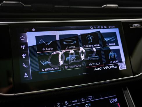 Certified 2024 Audi SQ8 Premium Plus image 28