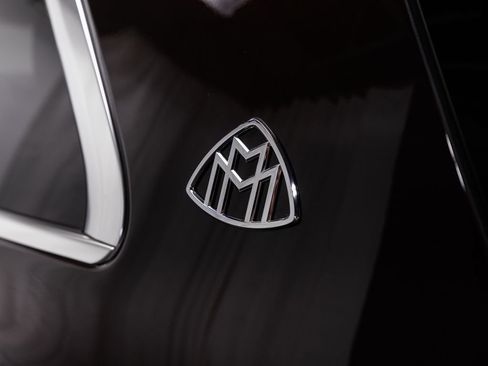 Certified 2024 Mercedes-Benz Maybach GLS 600 4MATIC image 40
