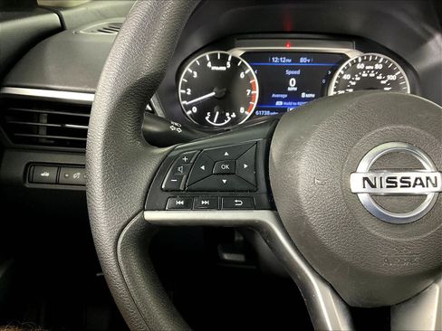Certified 2022 Nissan Altima 2.5 SV AWD/4WD image 11