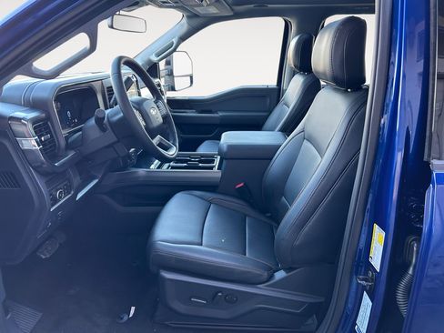 New 2026 Ford F350 Lariat w/ Black Appearance Package image 15