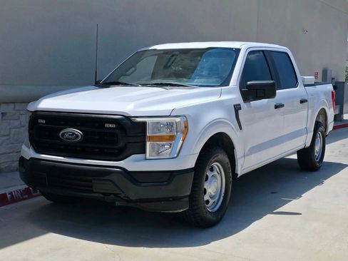 Used 2021 Ford F150 XL w/ Equipment Group 101A High RWD image 6