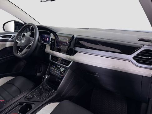 New 2026 Volkswagen Taos SEL AWD/4WD image 30