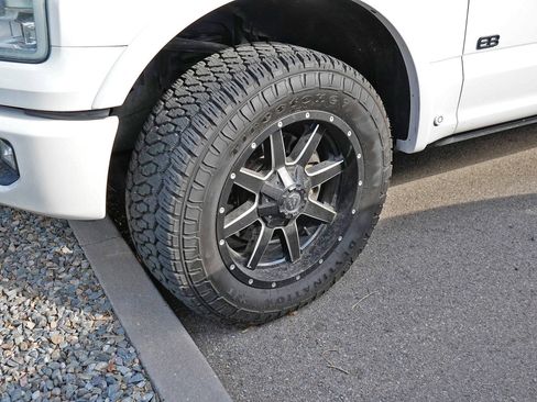 Used 2019 Ford F150 XLT w/ Trailer Tow Package AWD/4WD image 3