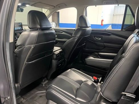 Used 2024 Honda Pilot EX-L image 16