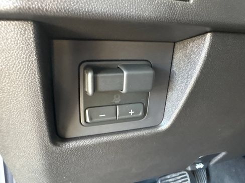 New 2026 Chevrolet Colorado W/T w/ WT Custom Package RWD image 11