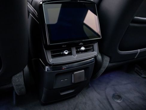New 2026 Cadillac Vistiq Sport w/ LPO, Floor Liner Package AWD/4WD image 21