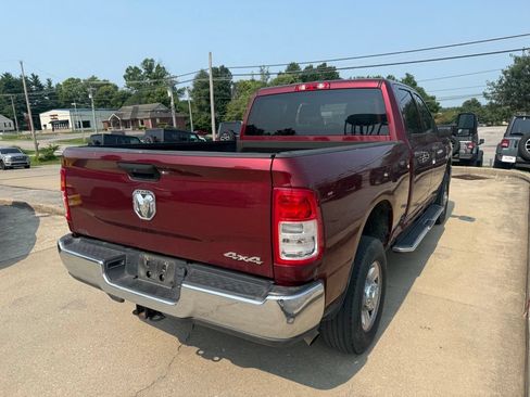 Used 2024 RAM 2500 Tradesman w/ Chrome Appearance Group AWD/4WD image 9