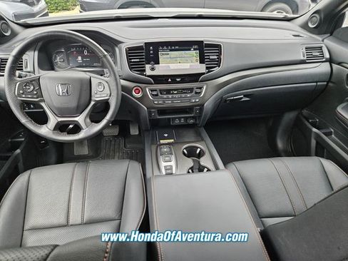 Certified 2024 Honda Passport TrailSport image 9