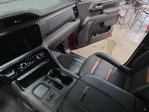 New 2026 GMC Sierra 2500 AT4 w/ AT4 Premium Plus Package AWD/4WD image 25