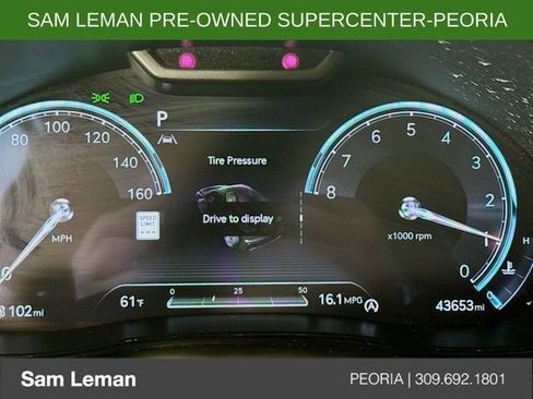 Used 2023 Genesis GV70 2.5T w/ Sport Prestige Package image 12