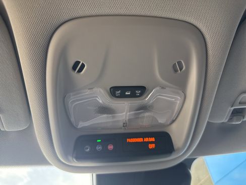 New 2025 Chevrolet TrailBlazer LT w/ Convenience Package image 26