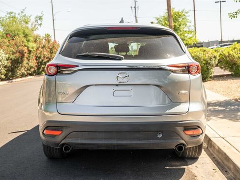 Used 2018 MAZDA CX-9 Touring FWD image 4