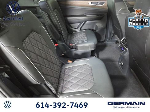 Certified 2025 Volkswagen Atlas SEL Premium R-Line image 19