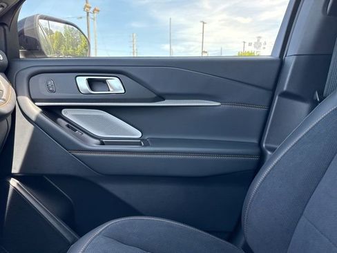 New 2026 Ford Explorer Tremor image 38