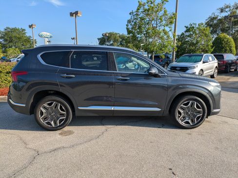 Used 2023 Hyundai Santa Fe Limited image 3