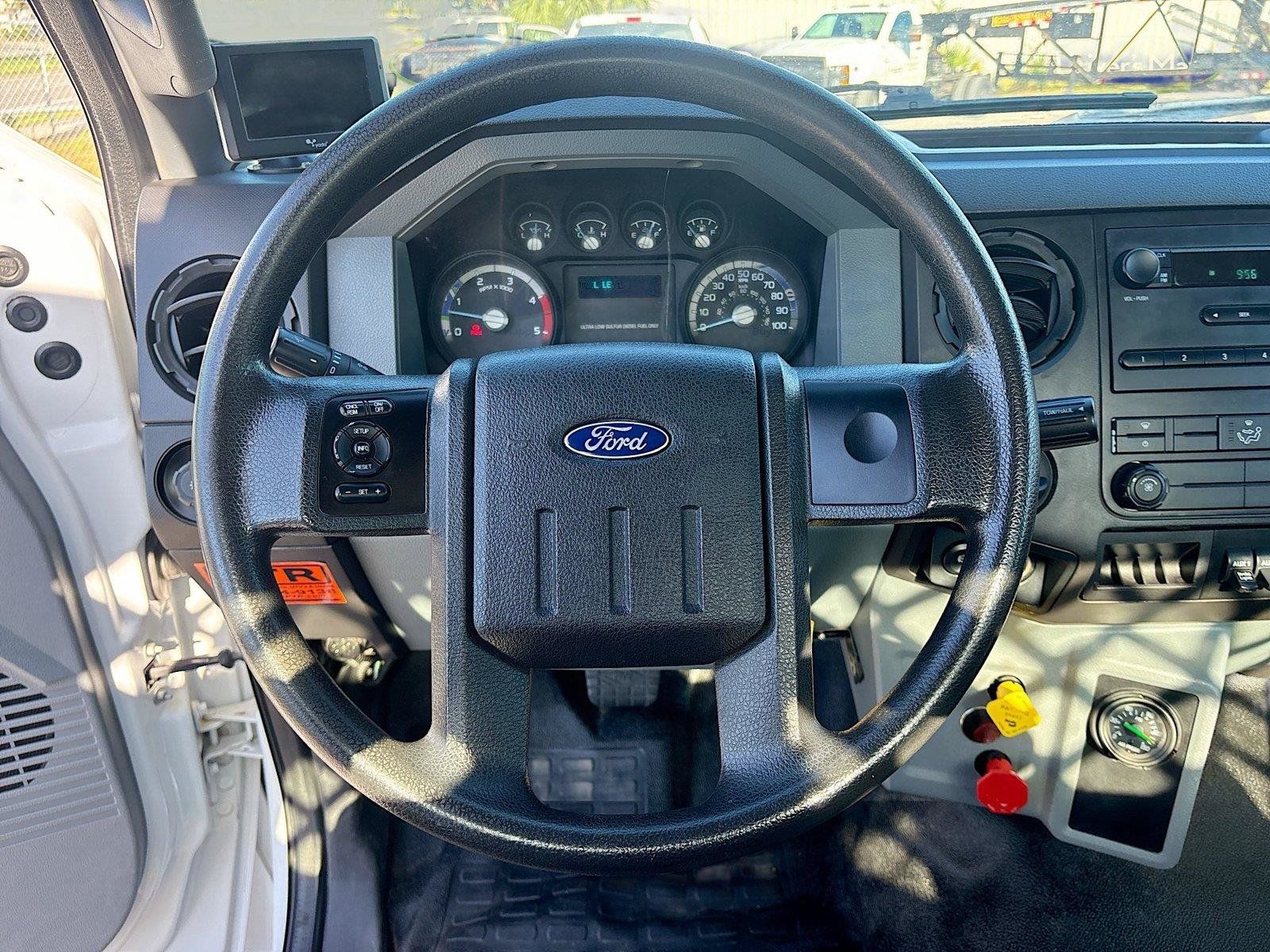 Used 2019 Ford F750 2WD Regular Cab Super Duty image 11