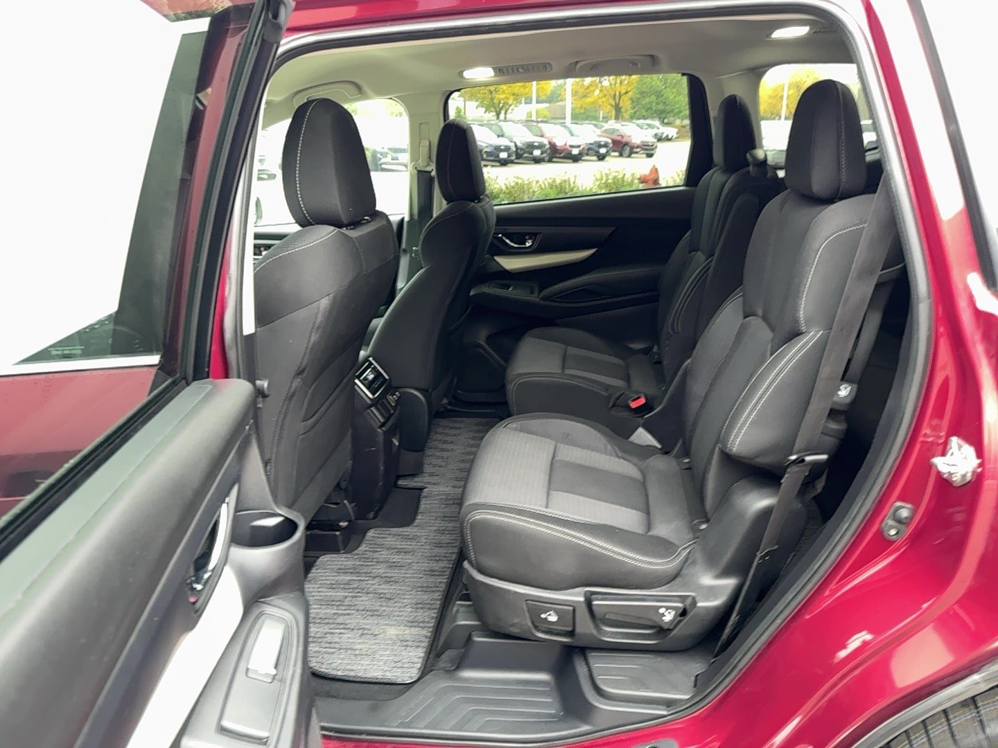 Used 2021 Subaru Ascent Premium w/ Convenience Package AWD/4WD image 18