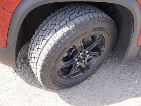 Used 2023 GMC Acadia AT4 w/ Preferred Package AWD/4WD image 13