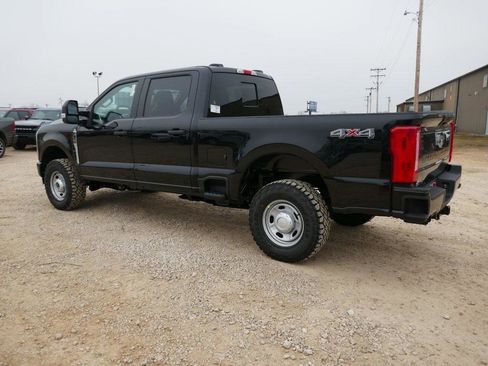 New 2026 Ford F250 XL w/ XL Off-Road Package image 6